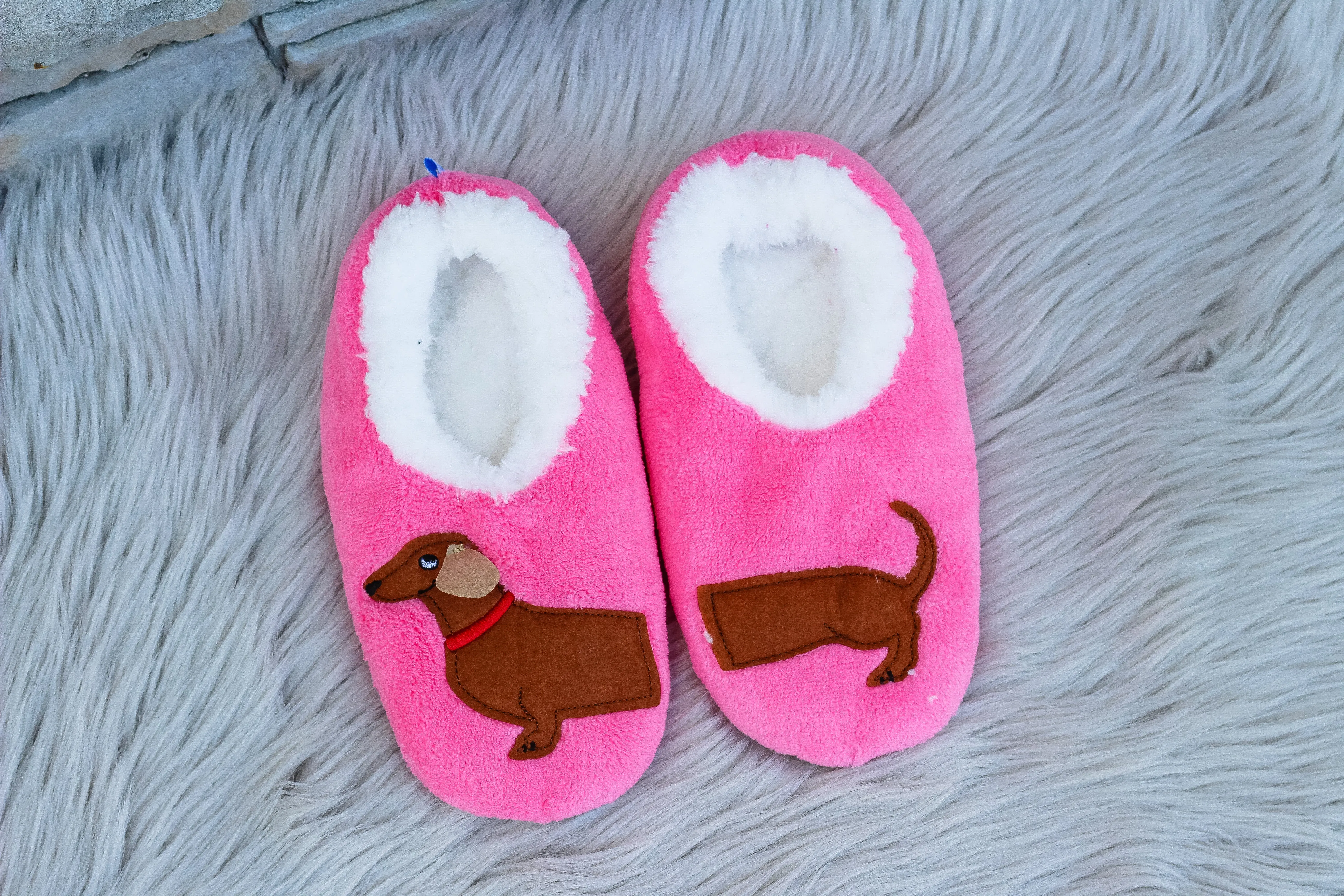 Snoozies! Slippers - Dachshund